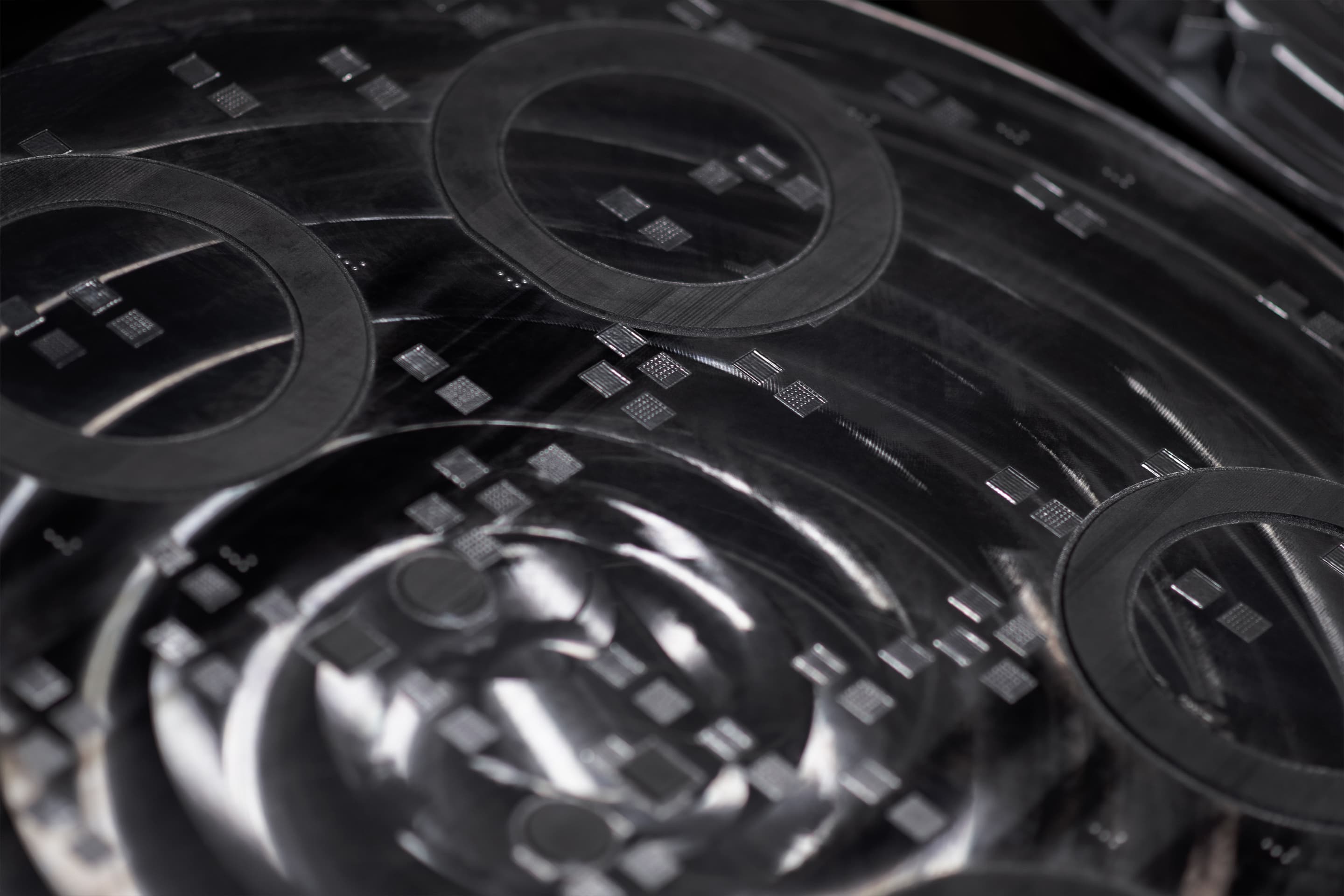 Printing plate after wire cutting process